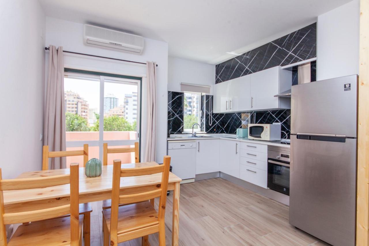 A50 - Castelos Apartment In Portimão Eksteriør bilde